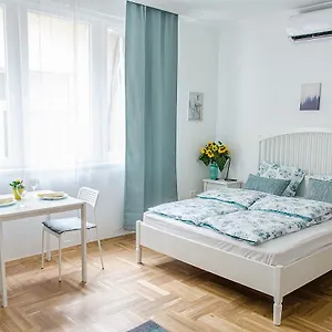  Apartment Harrison